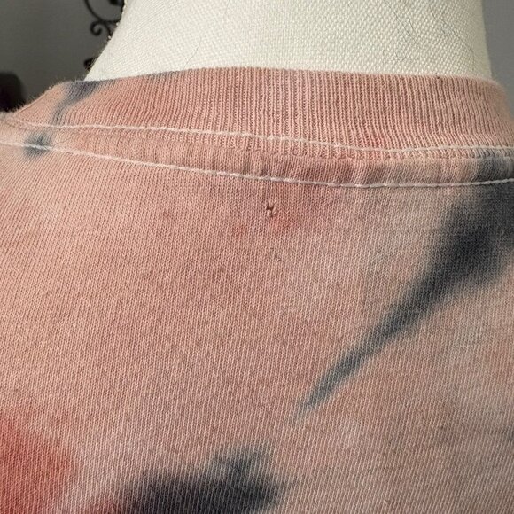 Selena Quintanilla Tie-Dye Graphic Short Sleeve T-Shirt Womens L/G Pink & Black - Picture 10 of 10